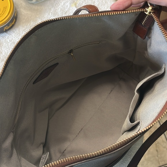 Fossil leather handbag purse, preowned like New! - Picture 6 of 13